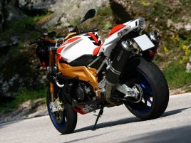 Aprilia Tuono R Factory