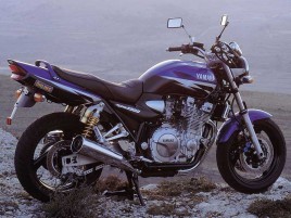 Yamaha XJR 1300