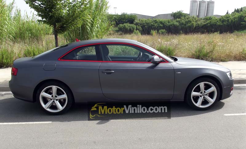 Audi A5 Forrado con Vinilo Gris Mate Oscuro