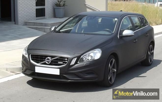 Volvo V60 Negro Mate vinilado