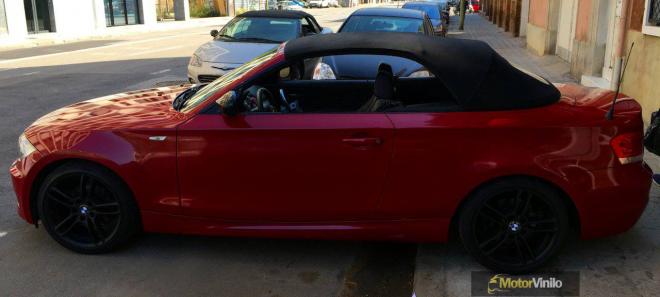 bmw_s1_cabrio_vinilo_rojo_llantas_negro_mate