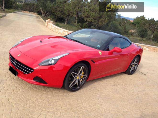 ferrari_california_montantes_techo_vinlo_negro_brillante