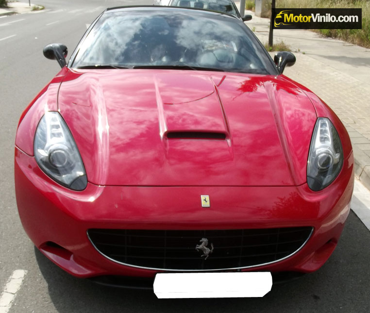 Ferrari retrovisores vinilados negro brillante