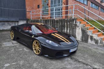 ferrari_f430_2franjas_vinilo