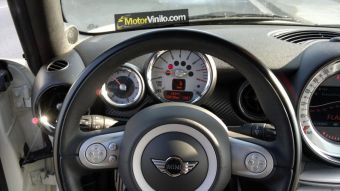 mini_cooper_controles_carbono_0