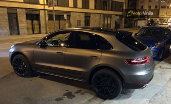 porsche_macan_vinilo_charcoal_mate_y_negro_brillante