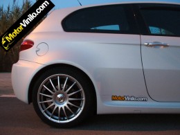 GTA Detalle del Vinilo Carbono Plateado DI-NOC