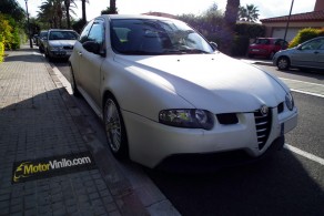 GTA con Vinilo Carbono Plateado Mate