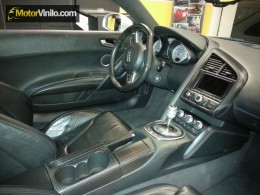 Audi R8 interiores vinilo carbono