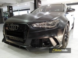 Audi RS6 vinilo Negro satinado y carbono brillo