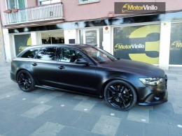 Audi RS6 vinilo Negro satinado y carbono brillo