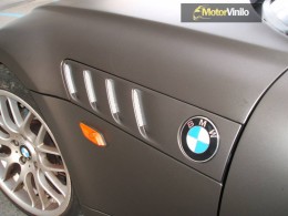 bmw-z3-charcoal-mate-rejilla