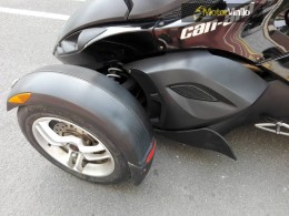 Can-am spyder Carbono brillo