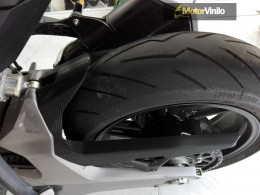 Ducati Monster 821 vinilo personalizado carbono brillo