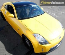 Nissan Forrado integral Amarillo Brillante