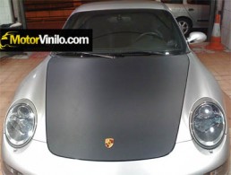 Capó del Porsche en Vinilo Carbono 3M 