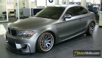 BMW Forrado en Vinilo Gris Plata Mate