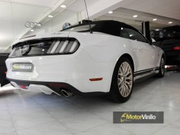 Ford Mustang franjas vinilo Negro mate