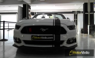 Ford Mustang vinilo Negro mate