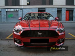 ford-mustang-perfilado-negro-frontal