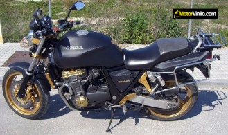 Honda CB1000 Forrada en Vinilo Carbono 3M