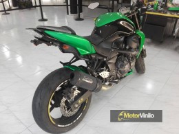 Kawasaki Z750 vinilo verde envidia