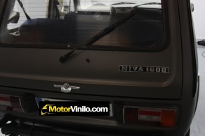 lada niva film charcoal mate