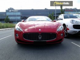 maserati gc fendi rojo brillante