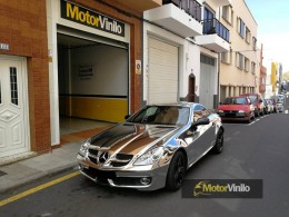 Mercedes Benz SLK AMG vinilado cromado Plata