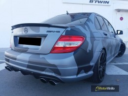 Mercedes C63 AMG Camuflaje