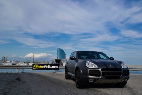 Porsche Cayenne vinilo gris oscuro mate metalizado