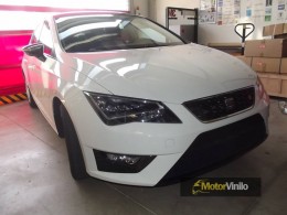 seat leon fr boca negro brillante