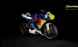 Yamaha R1 personalización RedBull